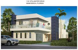 Casa de pueblo – Stillwater Drive, Miami Beach, Florida,  Estados Unidos. $1 399 000
