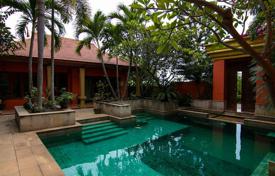 Villa – Pattaya, Chonburi, Tailandia. $619 000