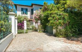 Villa – Castiglioncello, Toscana, Italia. Price on request