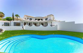 Villa – Playa Paraiso, Adeje, Santa Cruz de Tenerife,  Islas Canarias,   España. 1 950 000 €