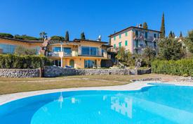 Villa – Padenghe sul Garda, Lombardía, Italia. 2 700 000 €