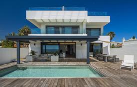Villa – Marbella, Andalucía, España. 11 500 €  por semana