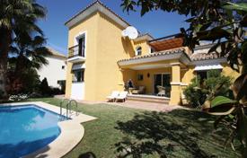 Villa – Marbella, Andalucía, España. 3 000 €  por semana