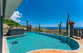 Villa – Adeje, Santa Cruz de Tenerife, Islas Canarias,  España. 3 690 000 €