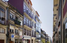 Piso – Porto (city), Oporto, Portugal. From 242 000 €