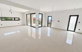 4 dormitorio piso 125 m² en Sibenik-Knin, Croacia. 370 000 €