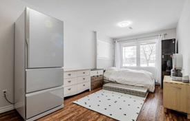 6 dormitorio casa de pueblo en North York, Canadá. C$1 823 000