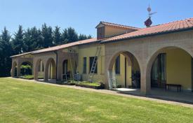 10 dormitorio villa 703 m² en Monteverdi Marittimo, Italia. 1 150 000 €