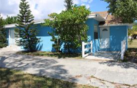 Casa de pueblo – Lake Worth, Palm Beach, Florida,  Estados Unidos. $475 000
