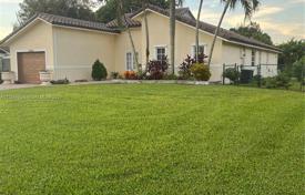 Casa de pueblo – Plantation, Broward, Florida,  Estados Unidos. $799 000