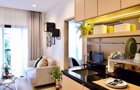 1-dormitorio apartamentos en condominio en Watthana, Tailandia. $135 000