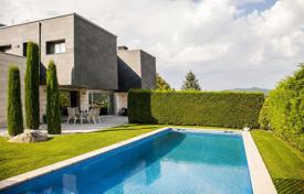 5 dormitorio casa de pueblo 540 m² en Vallromanes, España. 1 325 000 €
