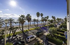 3 dormitorio piso 71 m² en Promenade des Anglais, Francia. 795 000 €