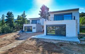 3 dormitorio casa de pueblo 214 m² en Peloponeso, Grecia. 520 000 €