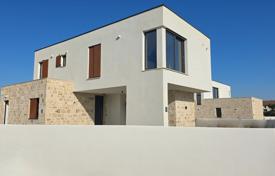 5 dormitorio casa de pueblo 141 m² en Sibenik-Knin, Croacia. 600 000 €