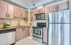 6 dormitorio piso en Yonge Street, Canadá. C$1 113 000