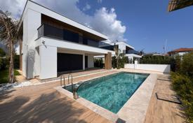 5 dormitorio villa 180 m² en Camyuva, Turquía. 66 634 000 TRY