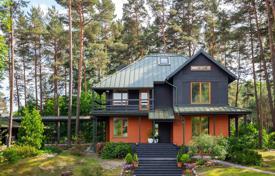 9 dormitorio casa de pueblo 600 m² en Jurmala, Letonia. 725 000 €