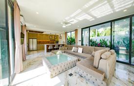 5 dormitorio villa 430 m² en Tampaksiring, Indonesia. $495 000