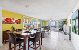 Condominio – Hallandale Beach, Florida, Estados Unidos. $469 000