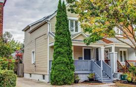 3 dormitorio casa de pueblo en East York, Canadá. C$1 272 000