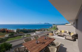 7 dormitorio adosado 146 m² en Manilva, España. 465 000 €