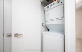 5 dormitorio piso en North York, Canadá. C$915 000