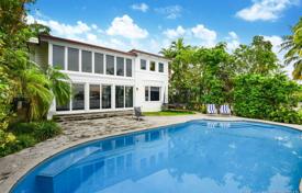 Villa – Miami Beach, Florida, Estados Unidos. $5 450 000