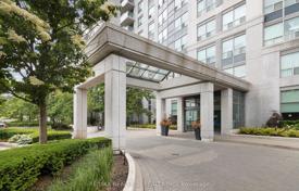 7 dormitorio piso en North York, Canadá. C$1 086 000