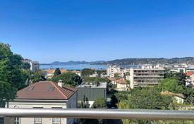 4 dormitorio piso en Antibes, Francia. Price on request