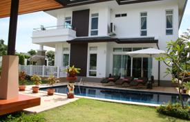 Villa – Phuket, Tailandia. $3 200  por semana