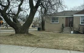 6 dormitorio casa de pueblo en North York, Canadá. C$2 229 000
