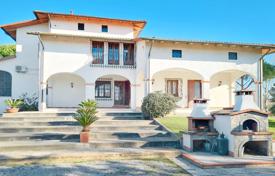 10 dormitorio villa en Pietrasanta, Italia. 2 400 000 €