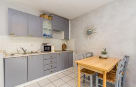 4 dormitorio piso 100 m² en Primorje-Gorski Kotar County, Croacia. 275 000 €