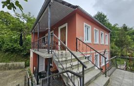 6 dormitorio casa de pueblo 300 m² en Batumi, Georgia. $175 000