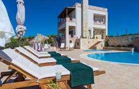 Villa – Unidad periférica de La Canea, Creta, Grecia. 2 600 €  por semana