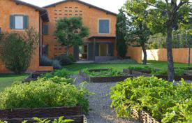 Villa – Grosseto, Toscana, Italia. 10 600 €  por semana