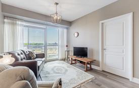 7 dormitorio piso en North York, Canadá. C$984 000