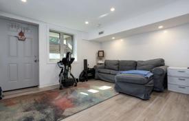 6 dormitorio adosado en Old Toronto, Canadá. C$1 694 000