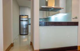 1-dormitorio apartamentos en condominio en Sathon, Tailandia. $348 000