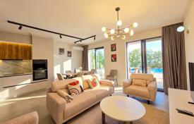 4 dormitorio villa 295 m² en Blizikuće, Montenegro. 640 000 €