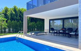 4 dormitorio villa 250 m² en Camyuva, Turquía. 44 423 000 TRY