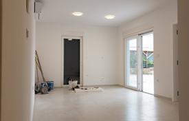 3 dormitorio piso 68 m² en Vodice, Croacia. 248 000 €