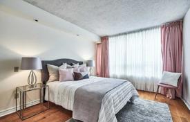 3 dormitorio piso en Scarborough, Canadá. C$674 000