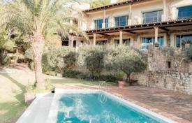 Villa – Ibiza, Islas Baleares, España. 17 600 €  por semana