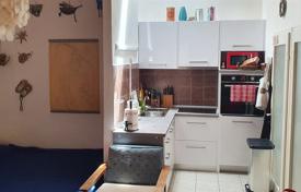 2 dormitorio piso 49 m² en Crikvenica, Croacia. 186 000 €