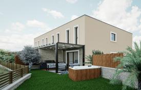3 dormitorio piso 110 m² en Umag, Croacia. 410 000 €