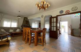 4 dormitorio villa 245 m² en Cabo Roig, España. 800 000 €