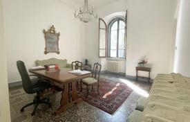 Piso – Florencia, Toscana, Italia. 1 250 000 €