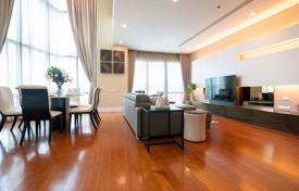 3 dormitorio piso en Khlong Toei, Tailandia. $3 700  por semana